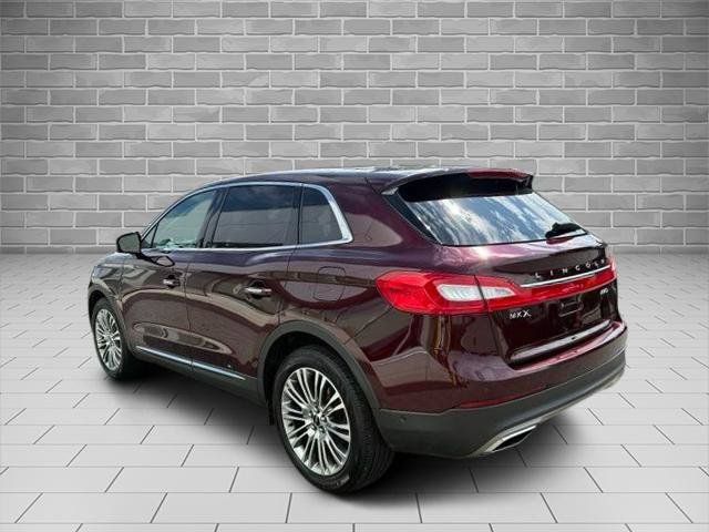 Used 2017 Lincoln MKX Reserve AWD/4WD image 3