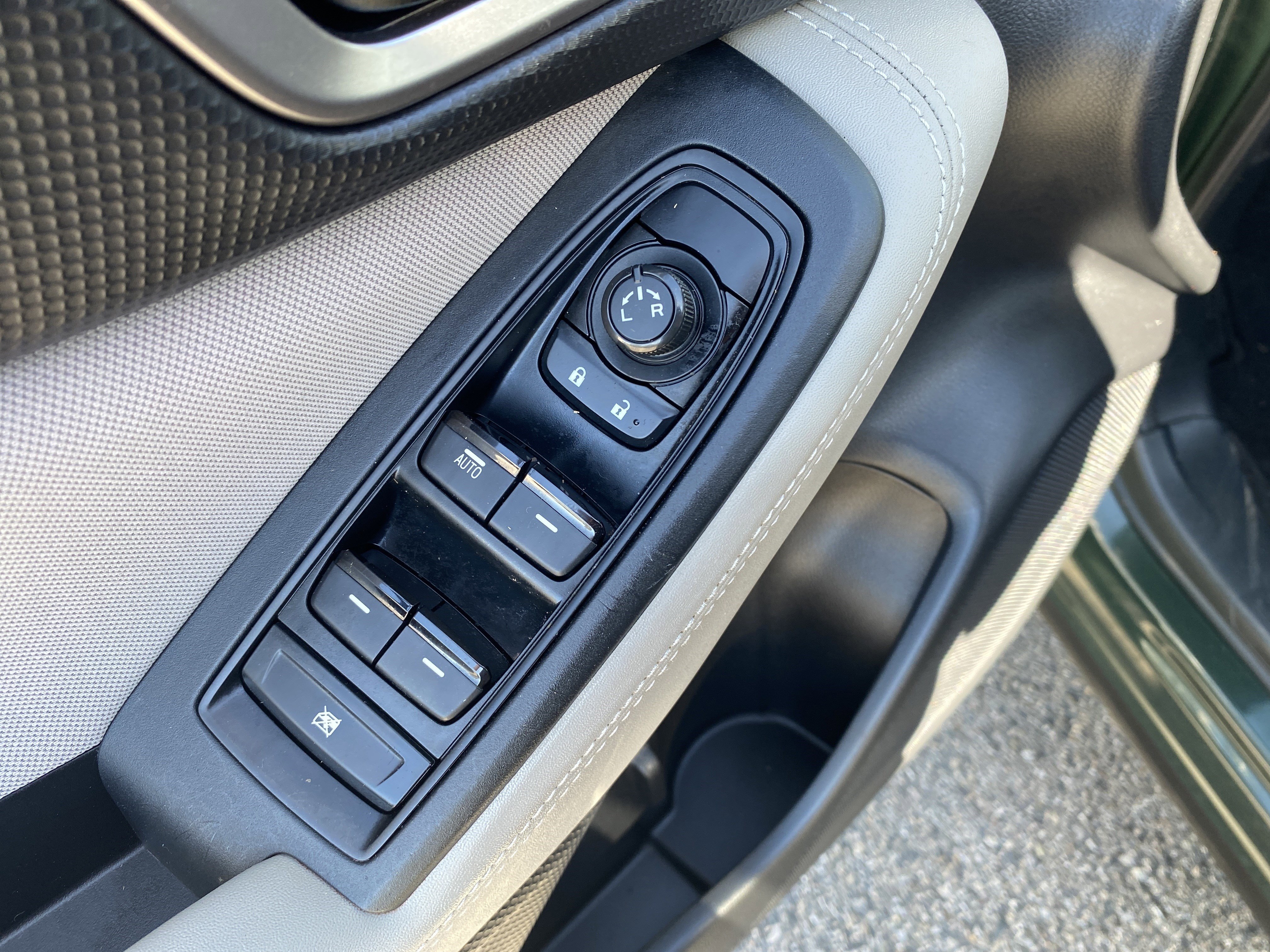 Certified 2023 Subaru Forester AWD/4WD image 18