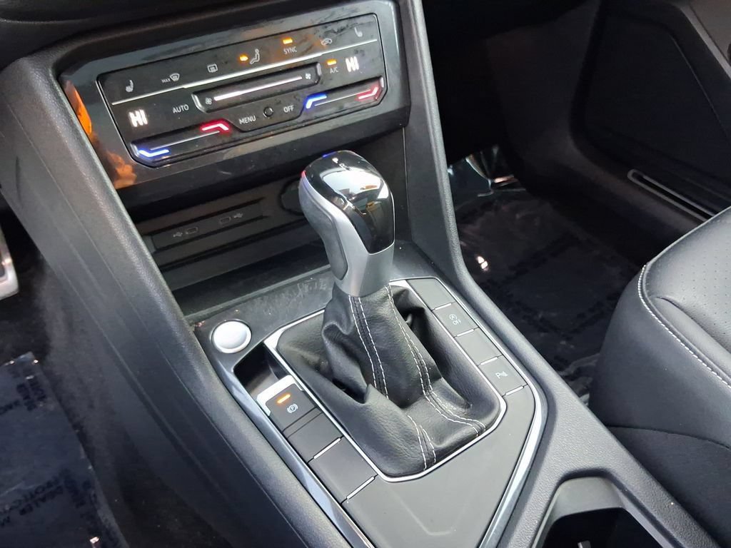 Used 2023 Volkswagen Tiguan SE R-Line FWD image 28