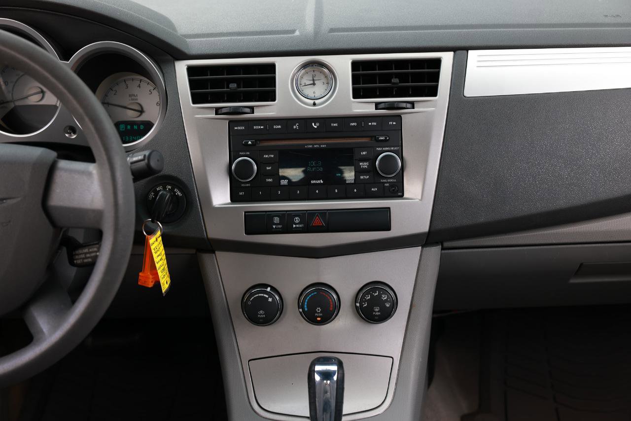 Used 2008 Chrysler Sebring Touring image 31