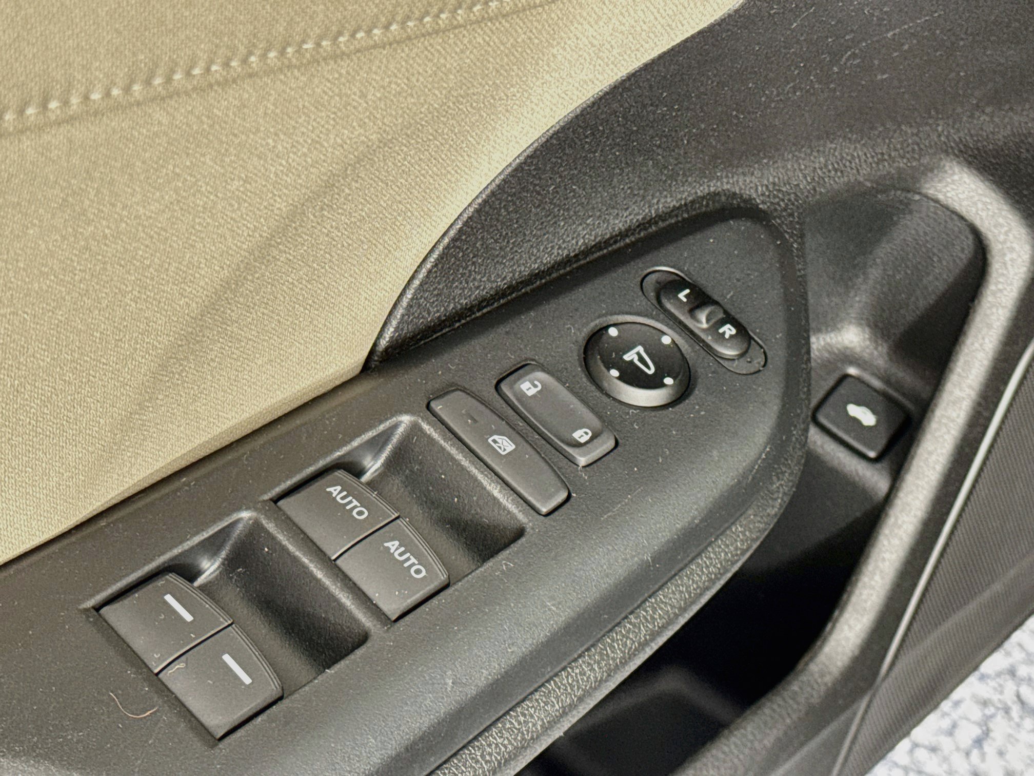 Certified 2017 Honda Civic EX image 17