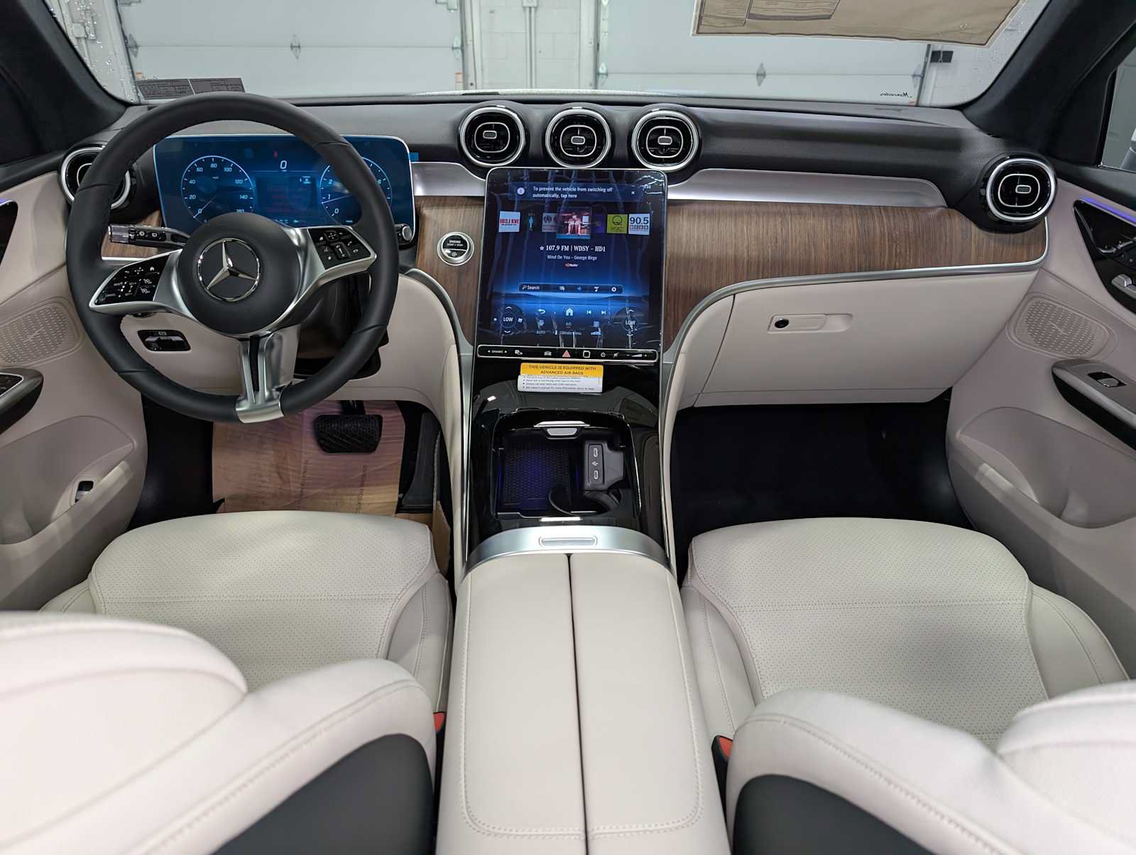 New 2026 Mercedes-Benz GLC 300 4MATIC image 12