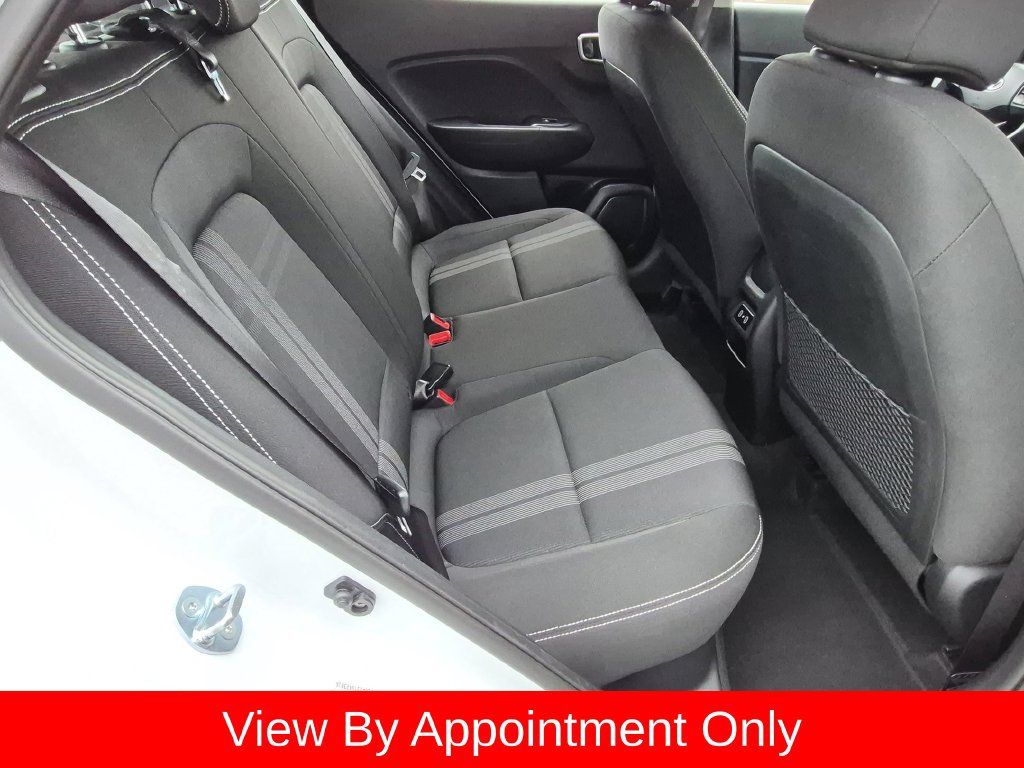 Used 2026 Hyundai Venue SEL FWD image 28