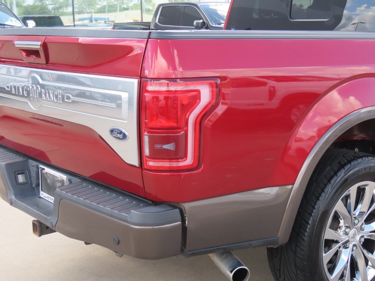 Used 2017 Ford F150 King Ranch w/ Equipment Group 601A Luxury RWD image 12
