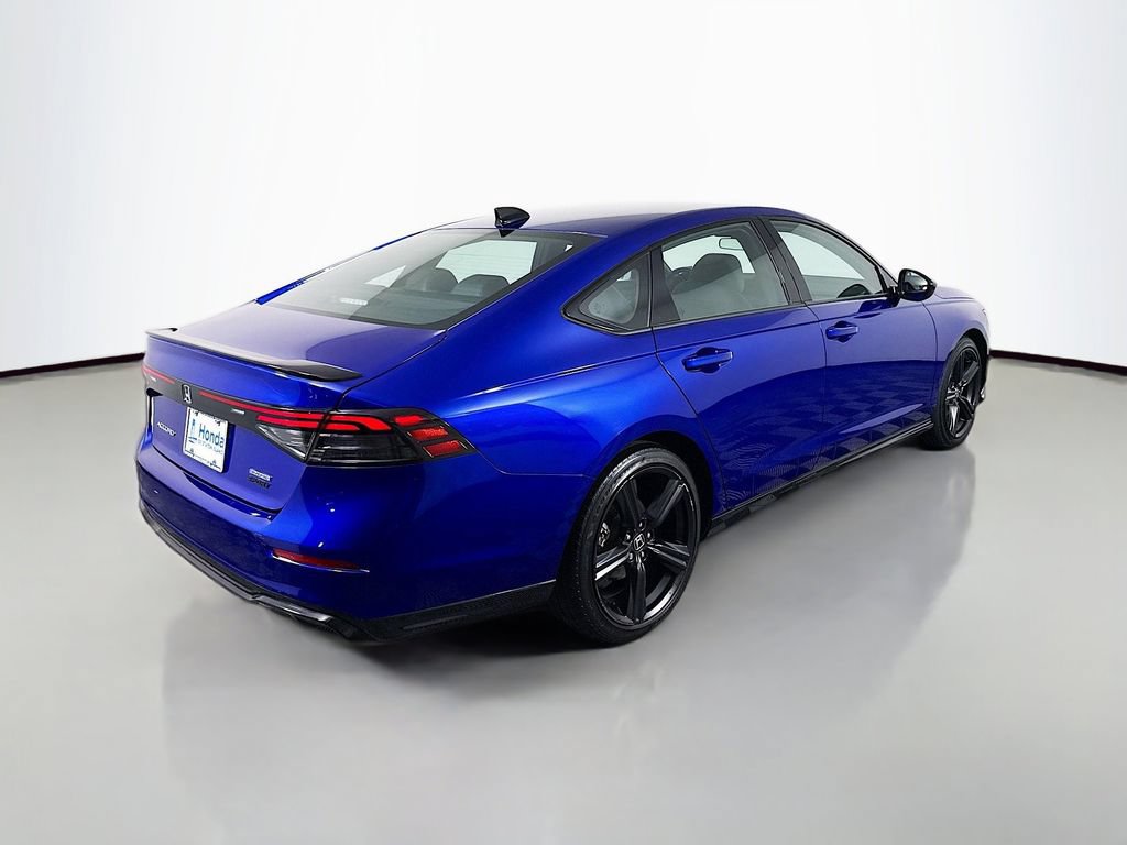 Certified 2023 Honda Accord Sport image 3