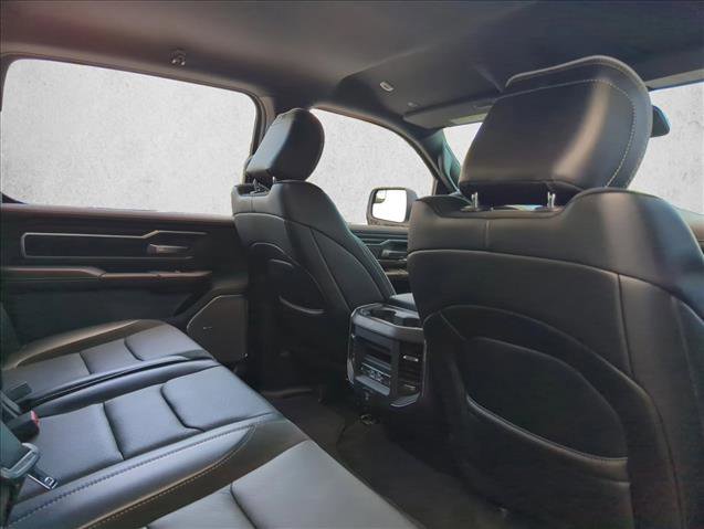 Used 2025 RAM 1500 Laramie w/ Night Edition image 19