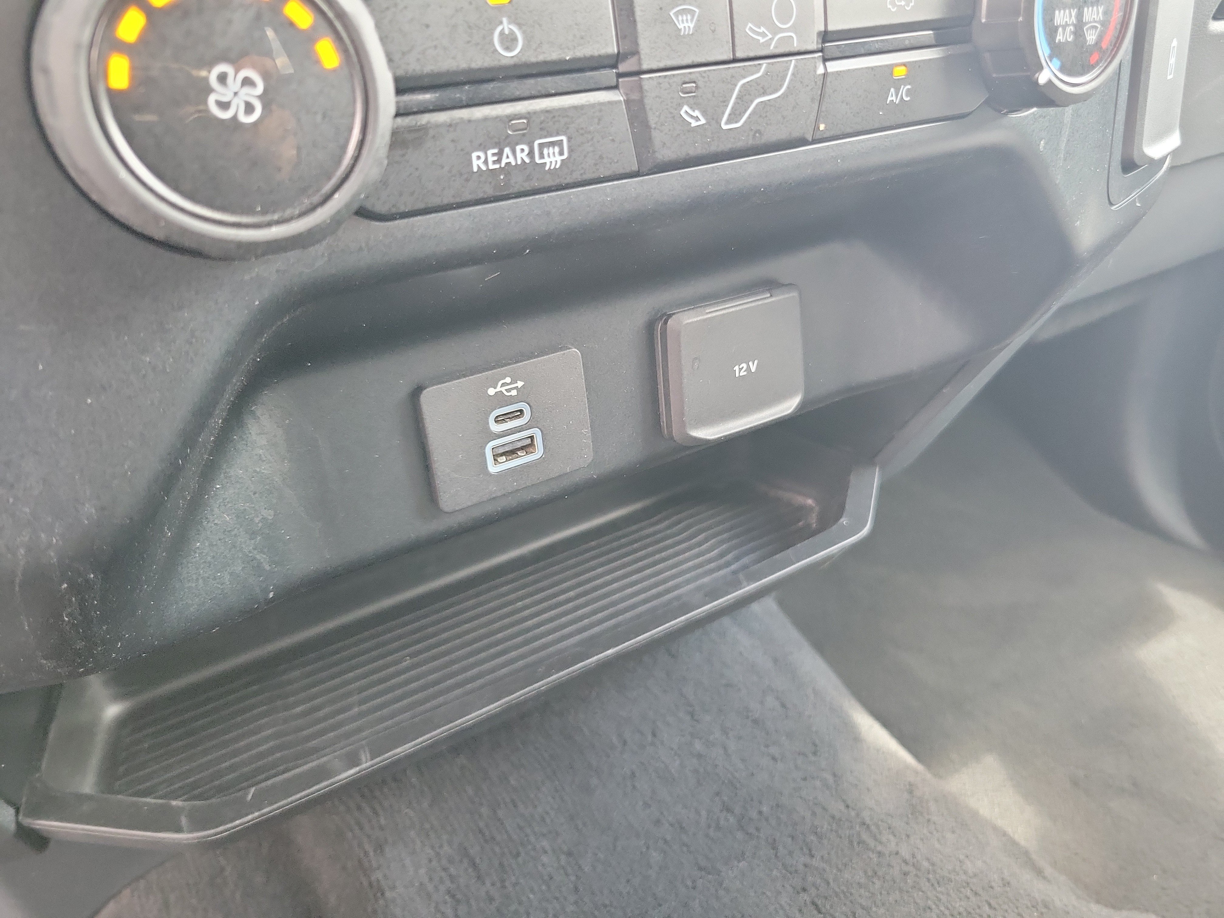 Used 2023 Ford F250 XL w/ STX Appearance Package AWD/4WD image 23