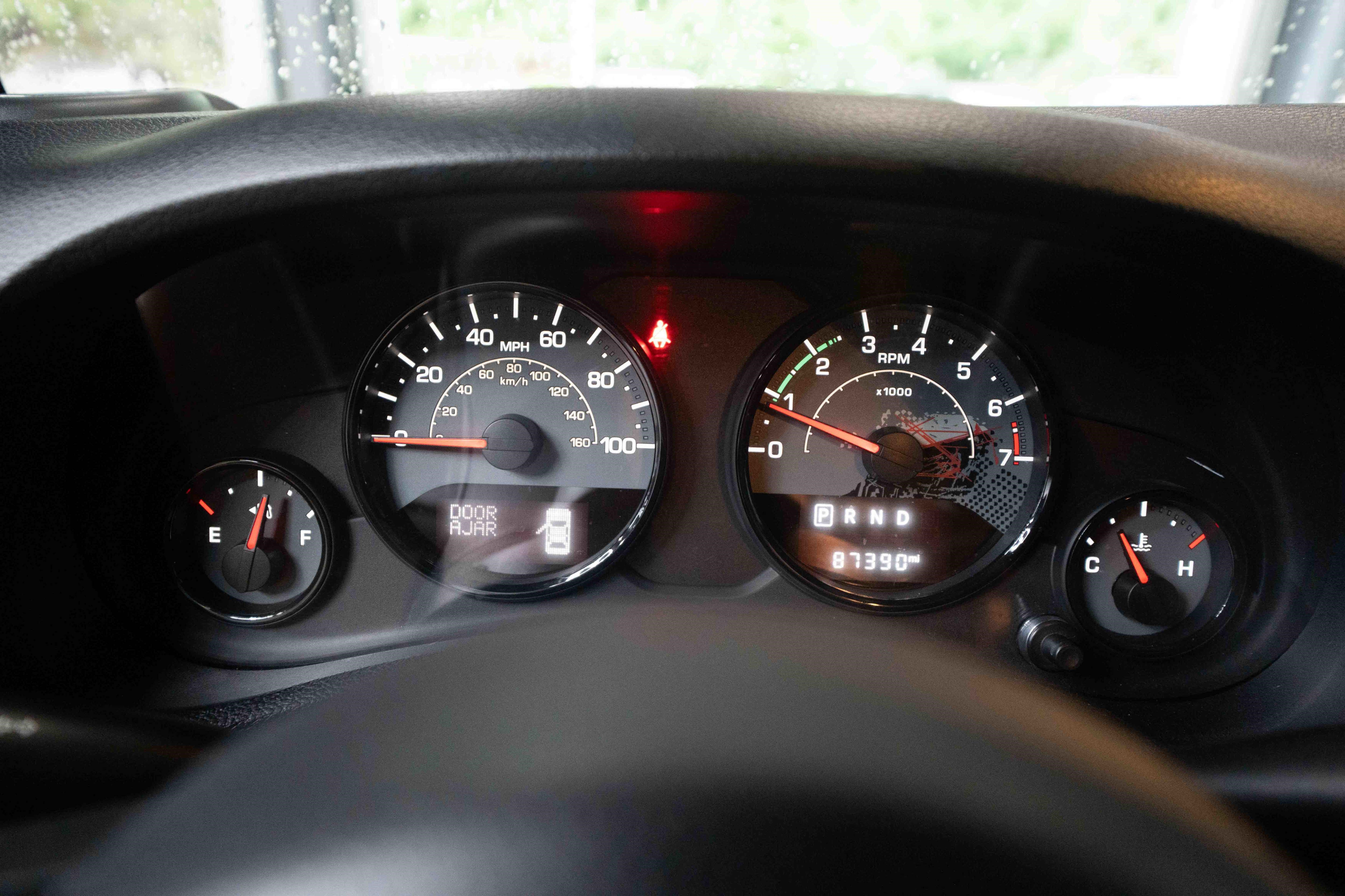 Used 2016 Jeep Wrangler Unlimited Sahara AWD/4WD image 16