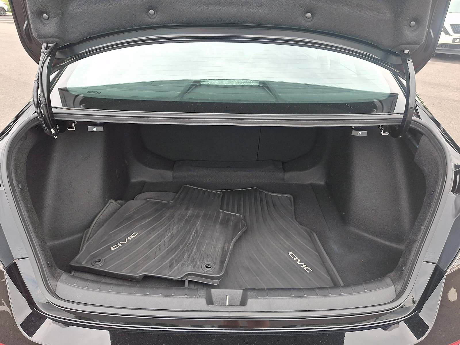 Used 2024 Honda Civic Touring image 28