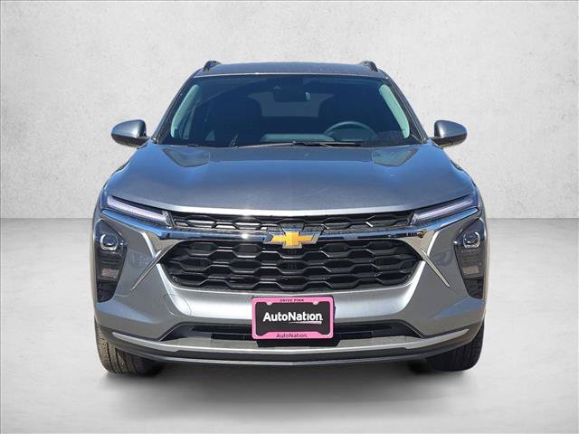 New 2026 Chevrolet Trax LT FWD image 2