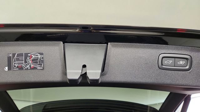 New 2026 Volvo XC90 B6 Plus w/ Protection Package AWD/4WD image 44