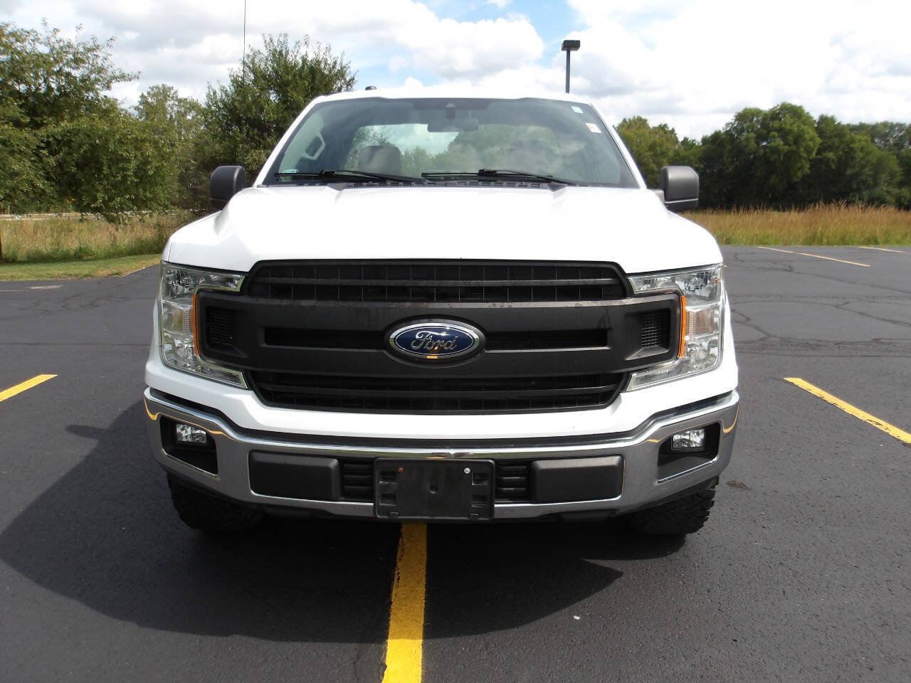 Used 2019 Ford F150 XL w/ Equipment Group 101A Mid RWD image 4