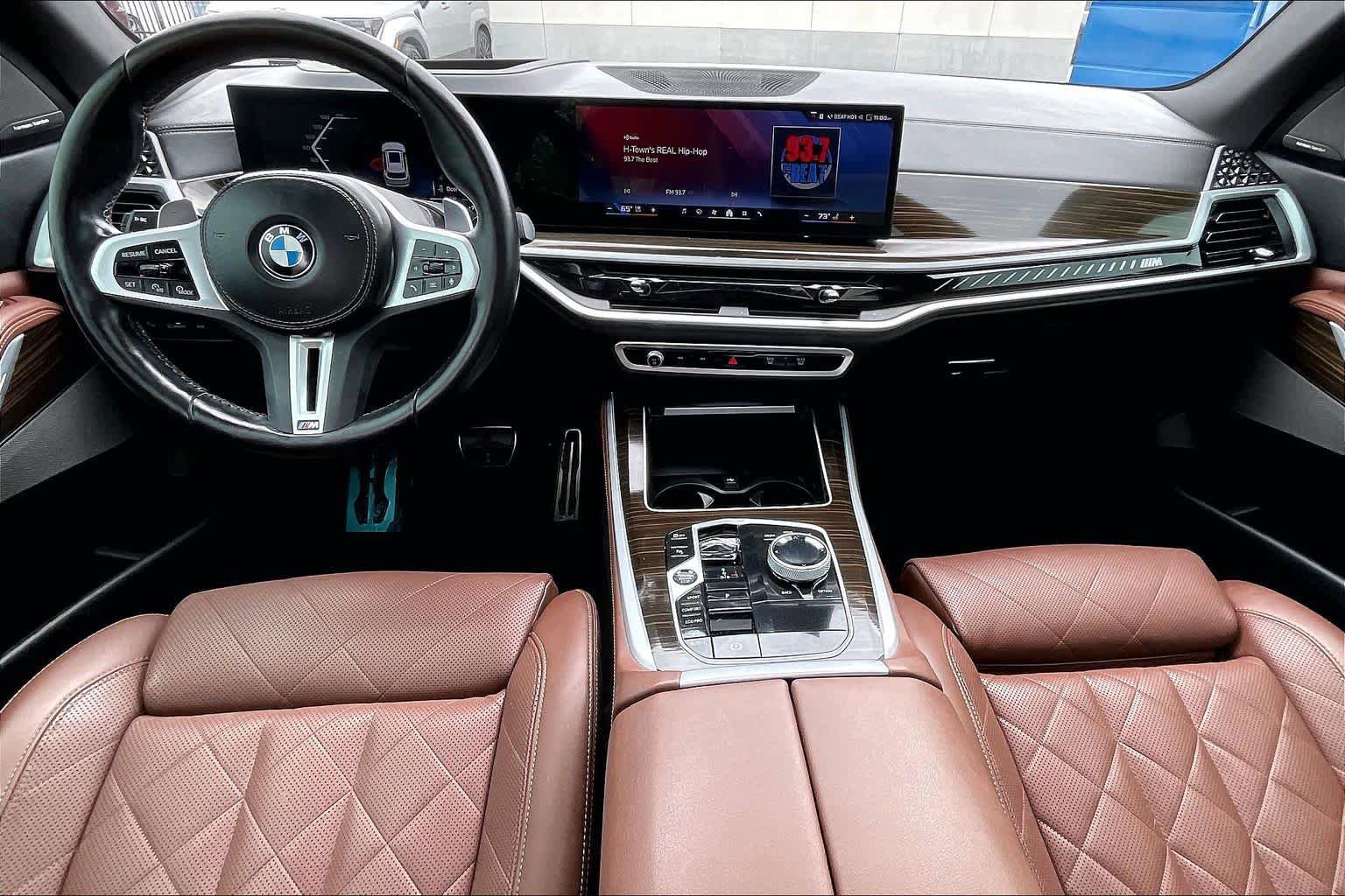Used 2024 BMW X5 M60i w/ Executive Package image 16