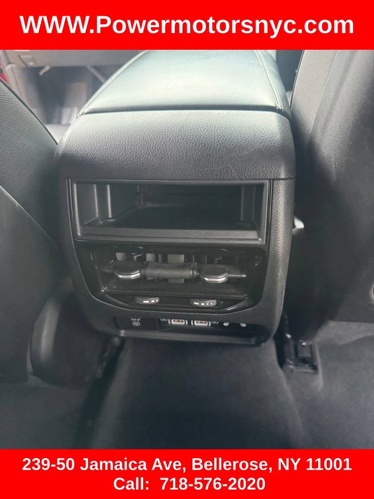 Used 2023 Jeep Grand Cherokee 4WD 4xe image 30