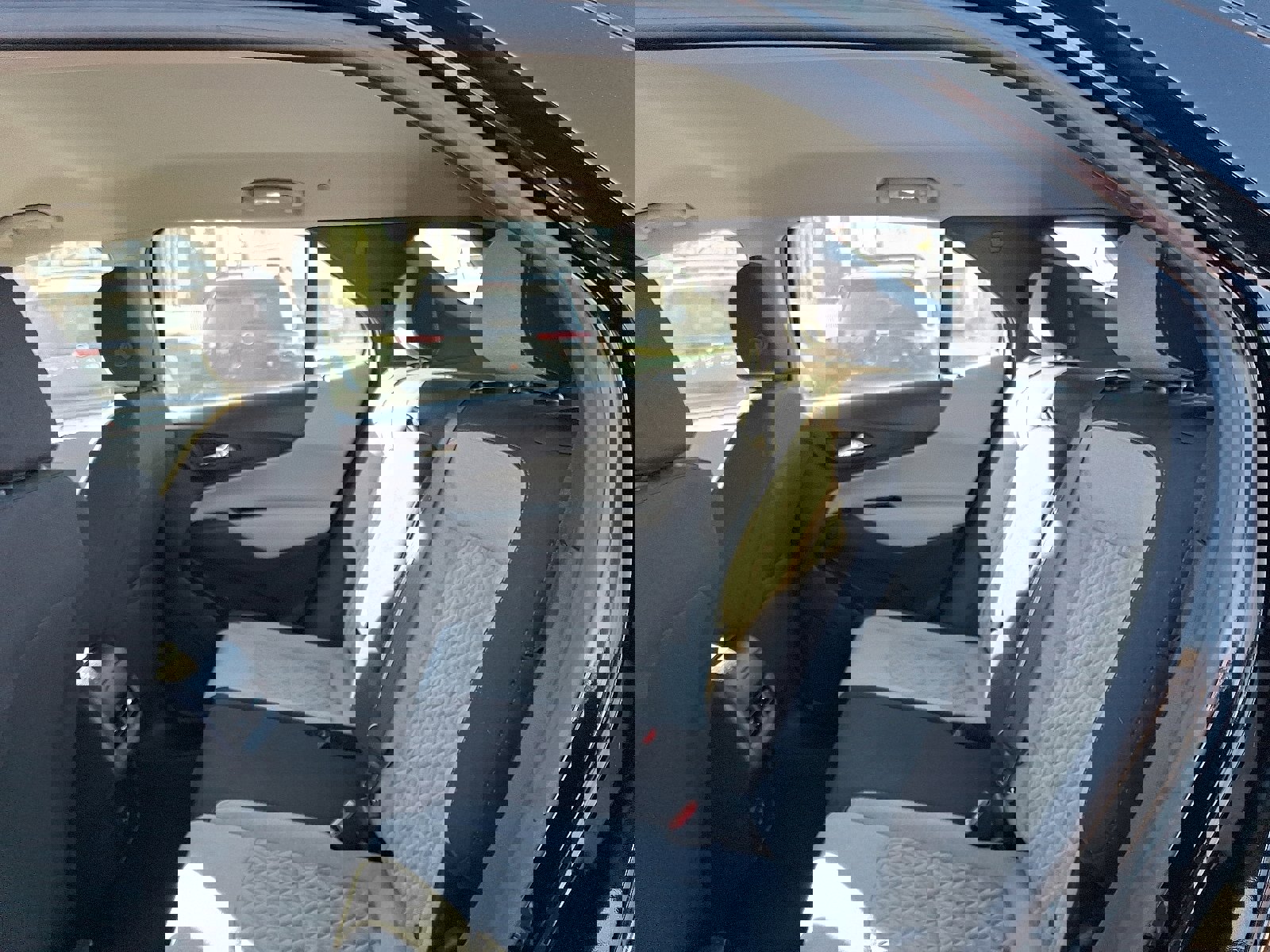 Used 2024 Chevrolet Equinox LS image 10