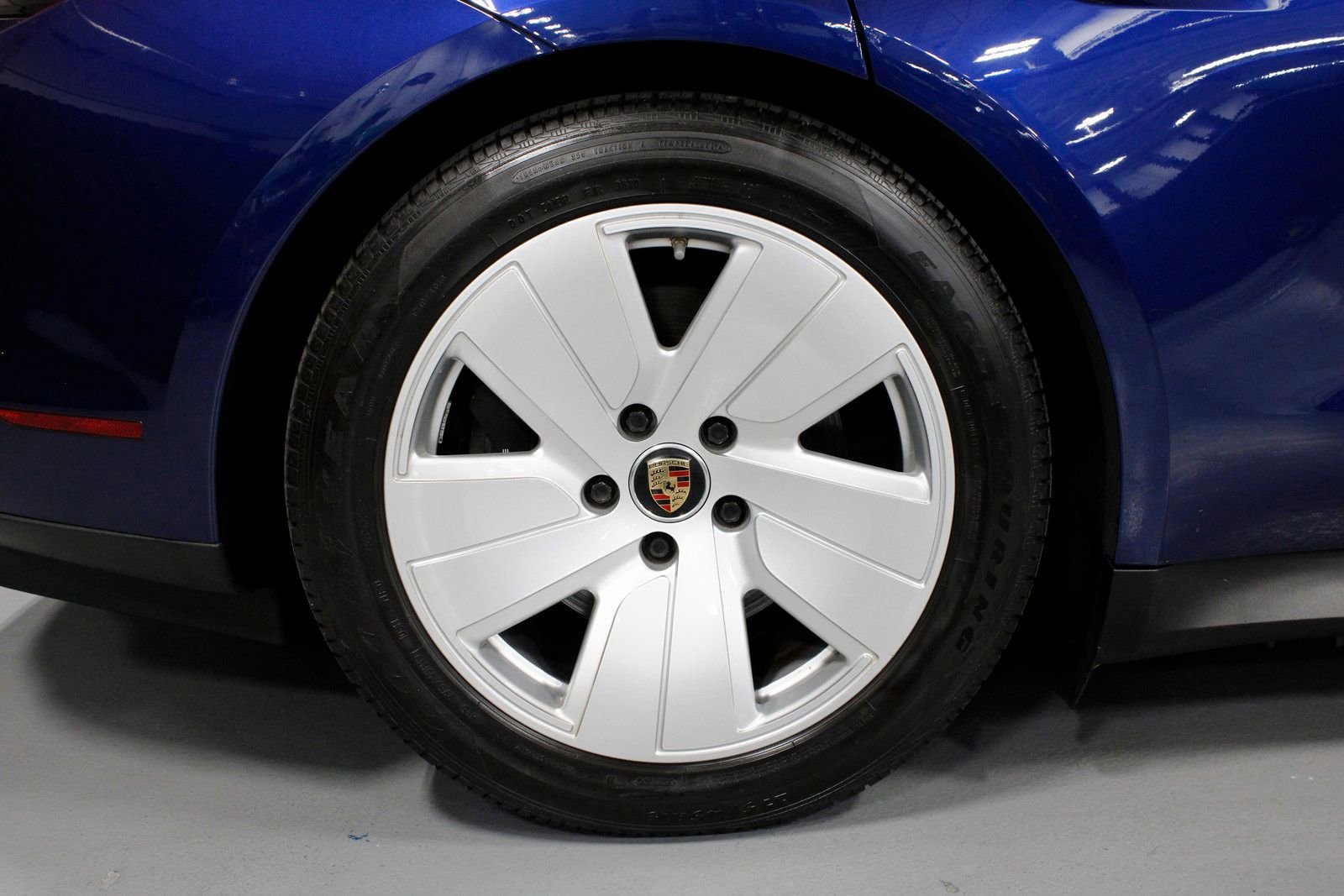 Certified 2021 Porsche Taycan image 13