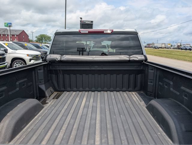 Used 2024 Chevrolet Silverado 2500 Custom w/ Custom Value Package AWD/4WD image 10