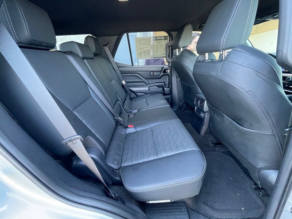 Used 2025 Toyota 4Runner TRD Off-Road Premium w/ Tow Technology Package AWD/4WD image 29