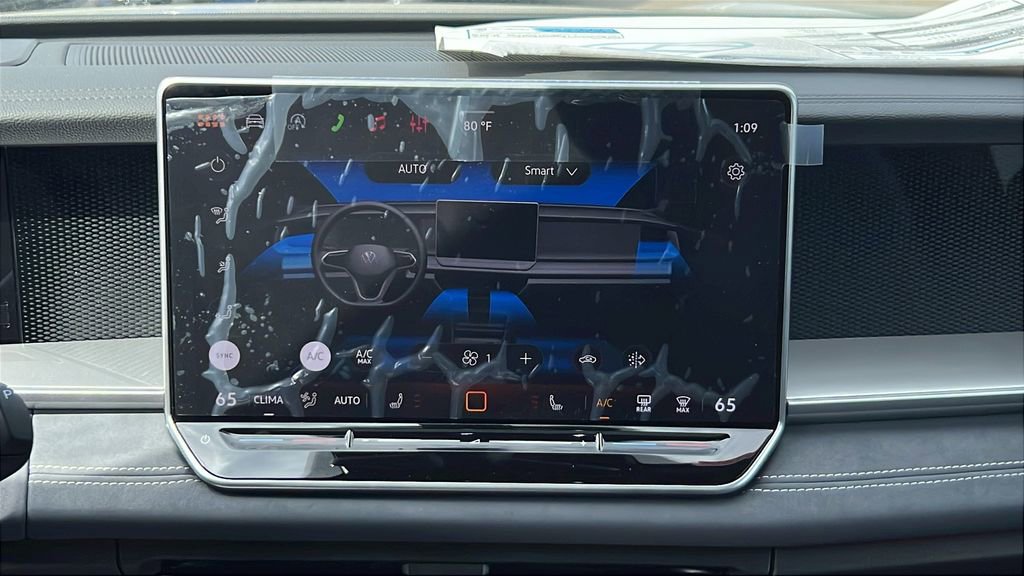 New 2026 Volkswagen Tiguan SE R-Line image 22