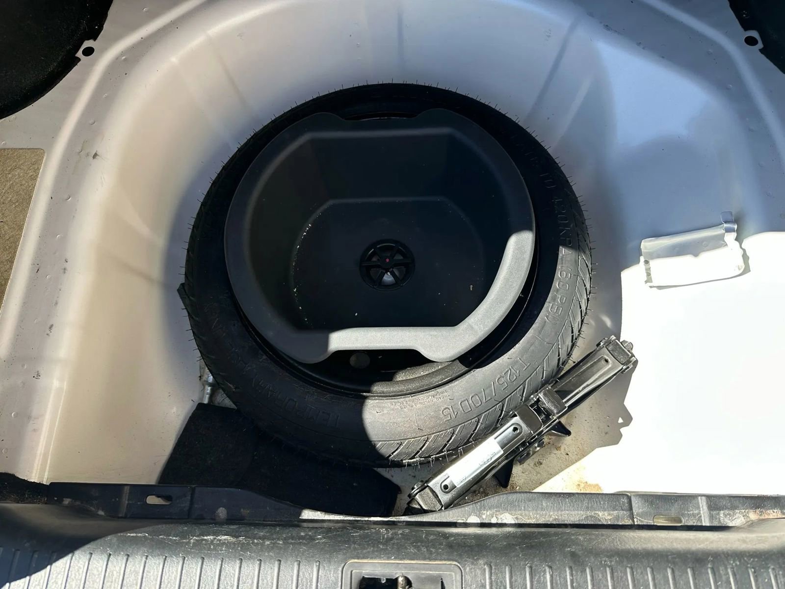 Used 2004 Hyundai Sonata GLS image 29