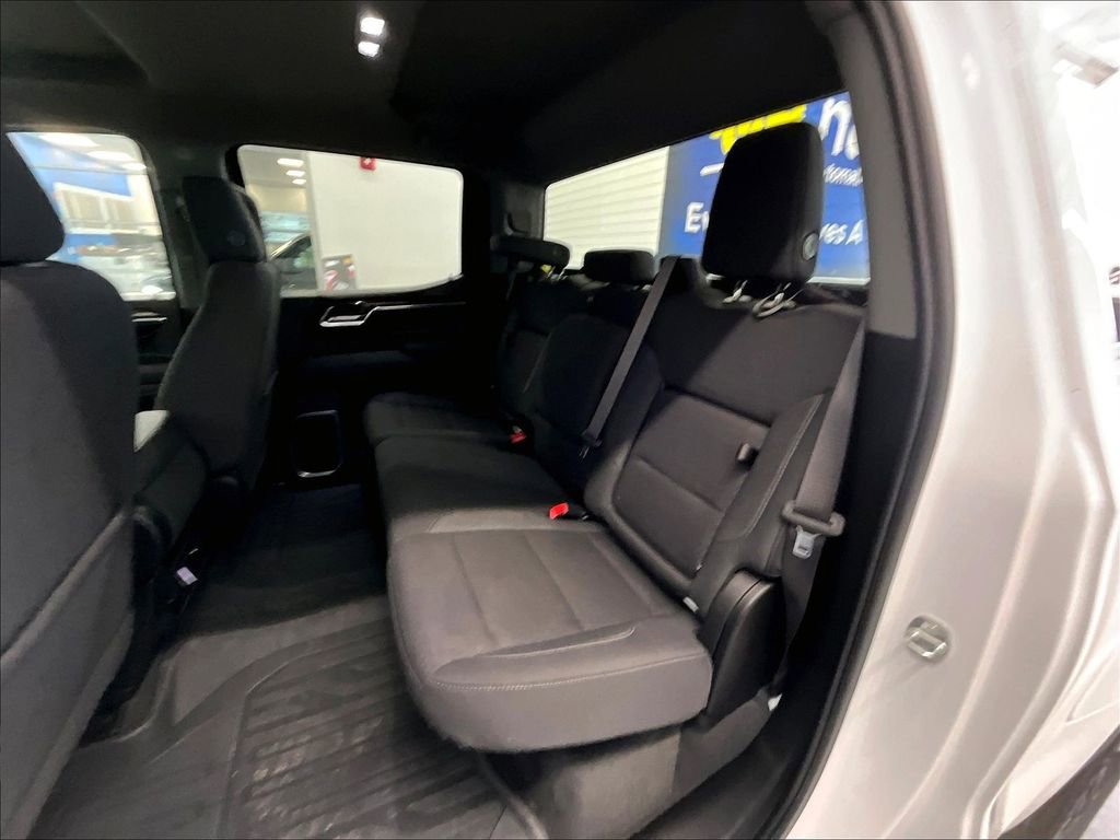 Used 2024 GMC Sierra 1500 Elevation image 15