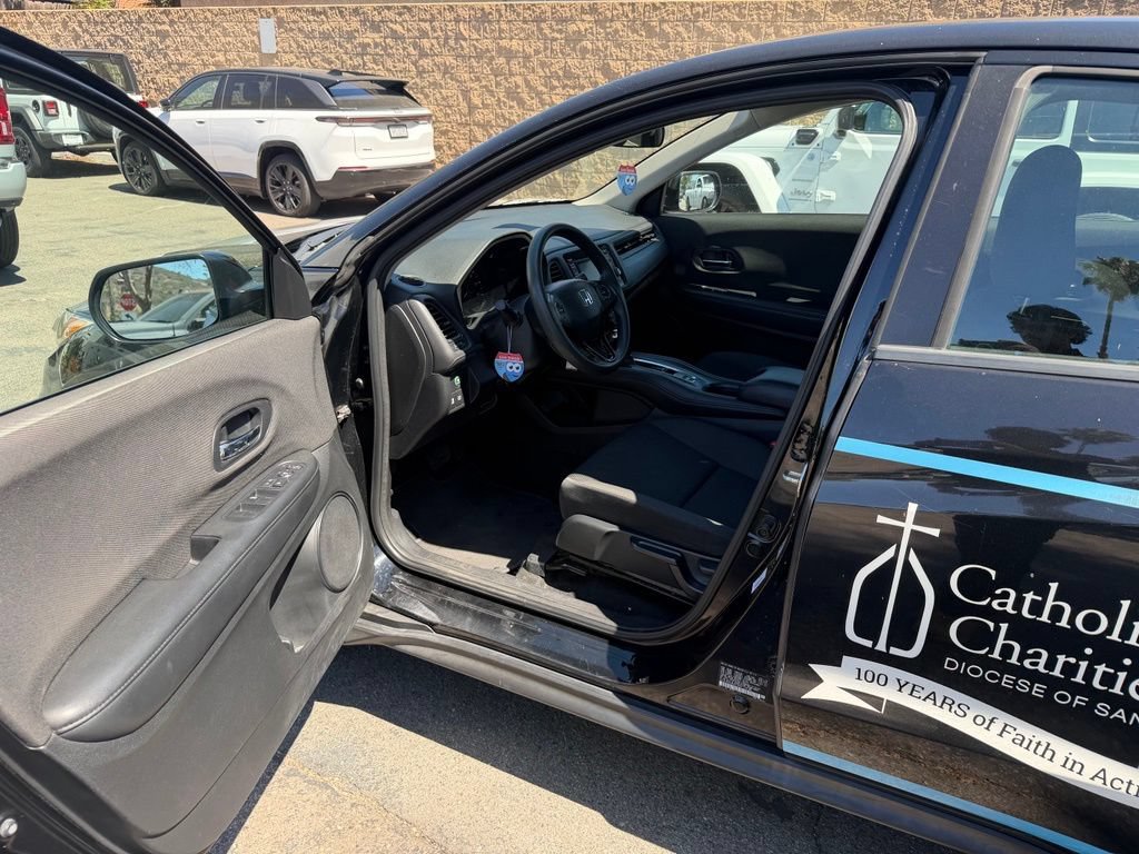 Used 2019 Honda HR-V LX image 18