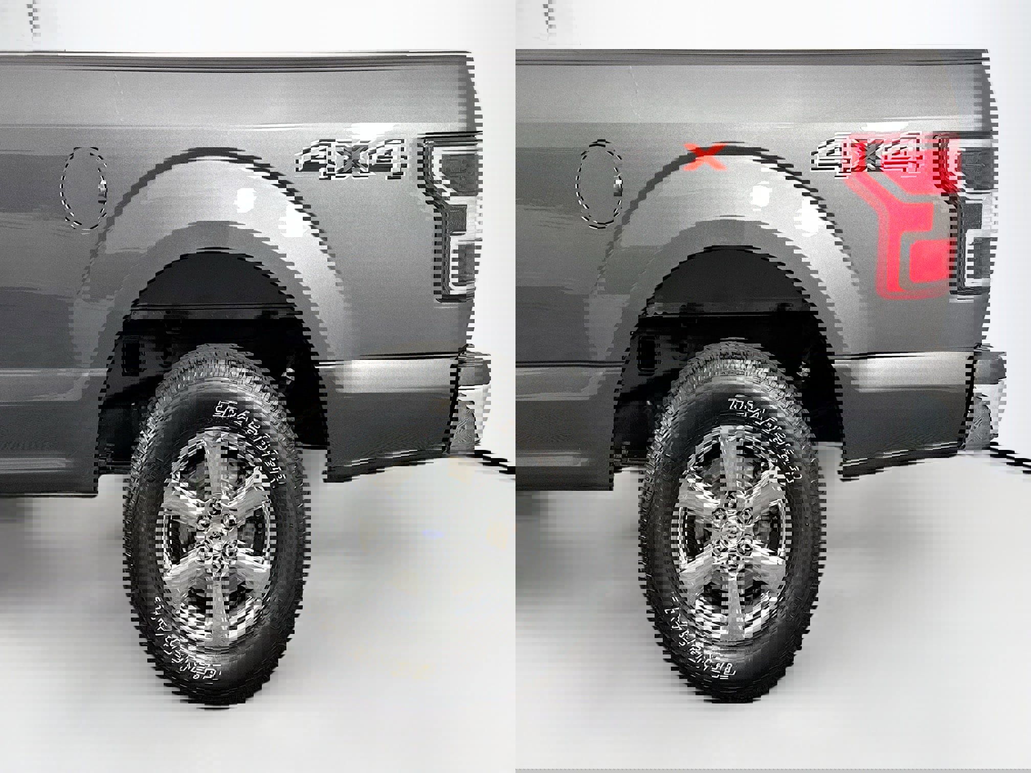 Used 2018 Ford F150 XLT w/ Equipment Group 302A Luxury image 45