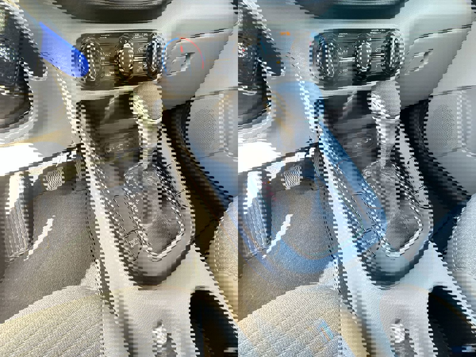 Used 2020 Kia Soul S FWD image 15