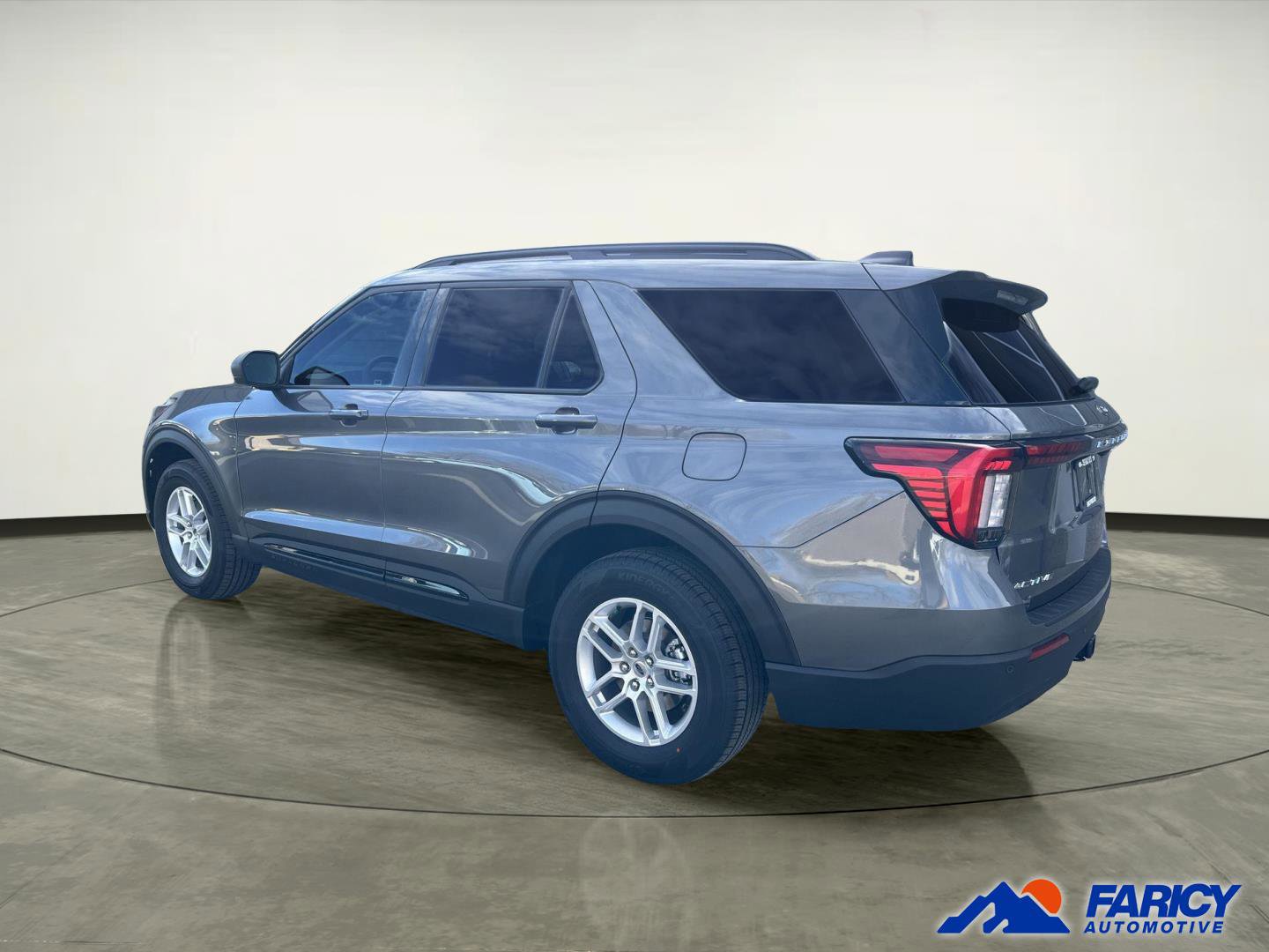 New 2026 Ford Explorer Active AWD/4WD image 2