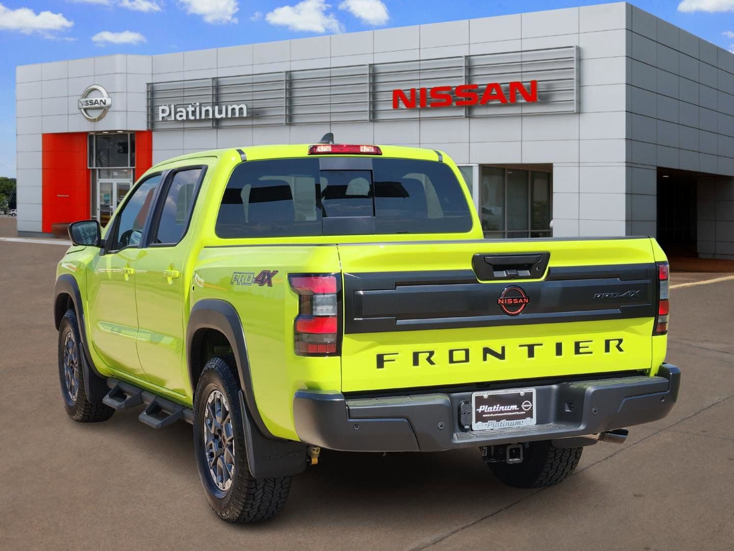 New 2026 Nissan Frontier PRO-4X w/ Pro-4x Convenience Package image 5