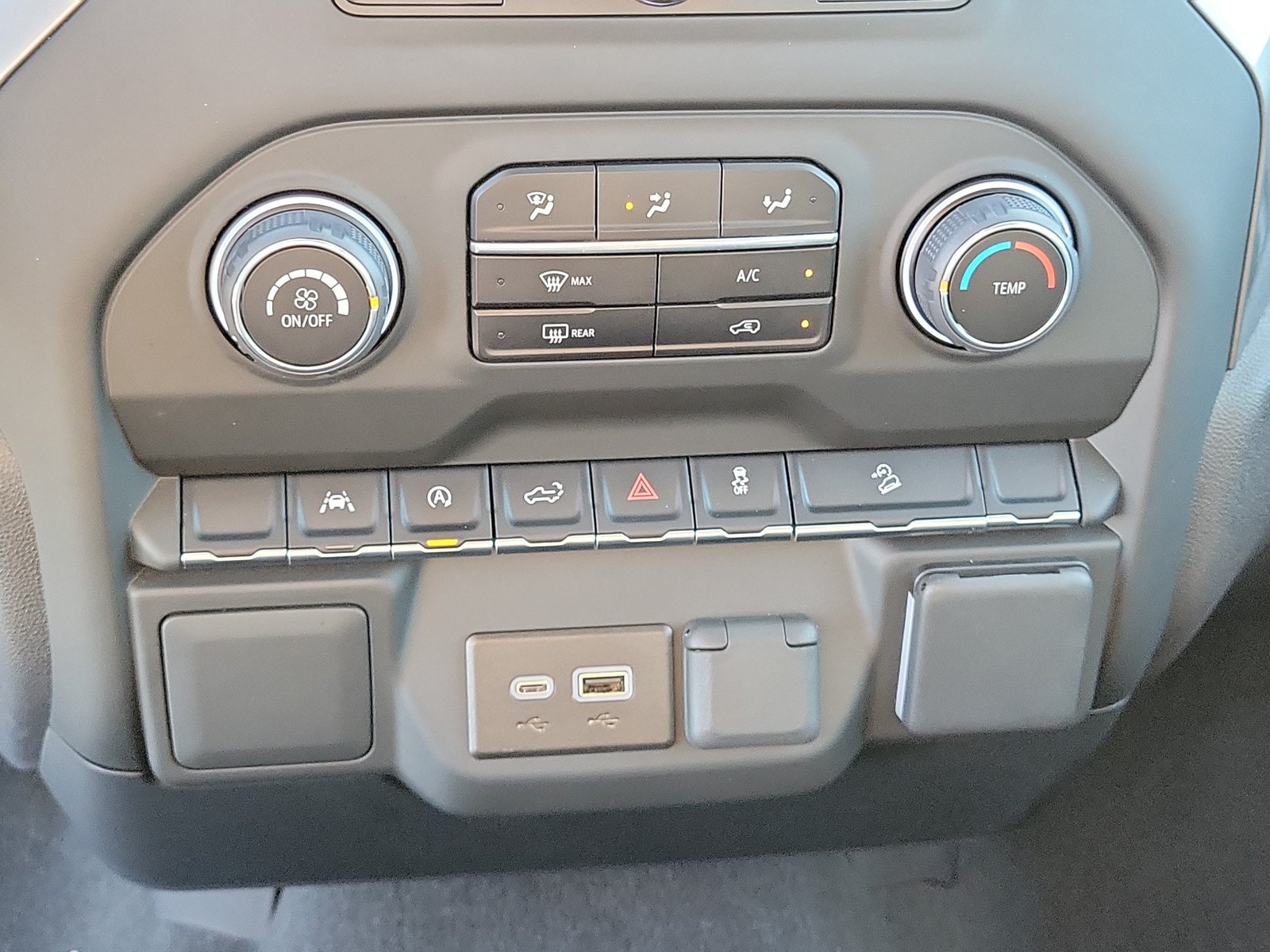 Used 2024 Chevrolet Silverado 1500 Custom Trail Boss AWD/4WD image 22