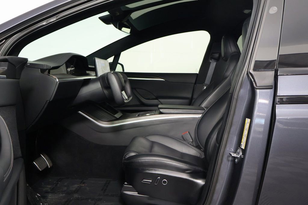 Used 2023 Tesla Model X AWD/4WD image 10