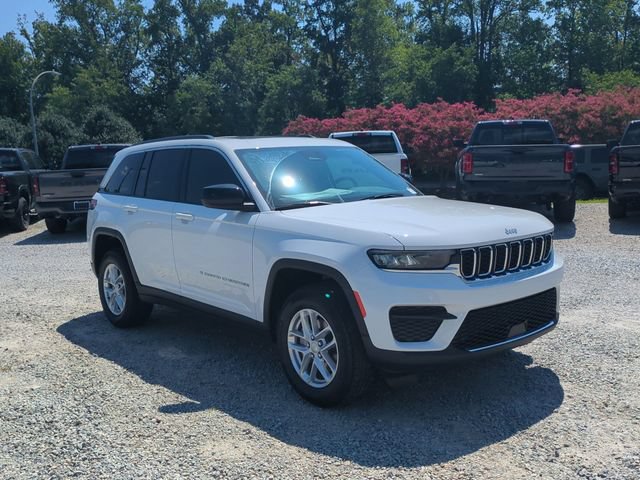 New 2026 Jeep Grand Cherokee Laredo X RWD image 7