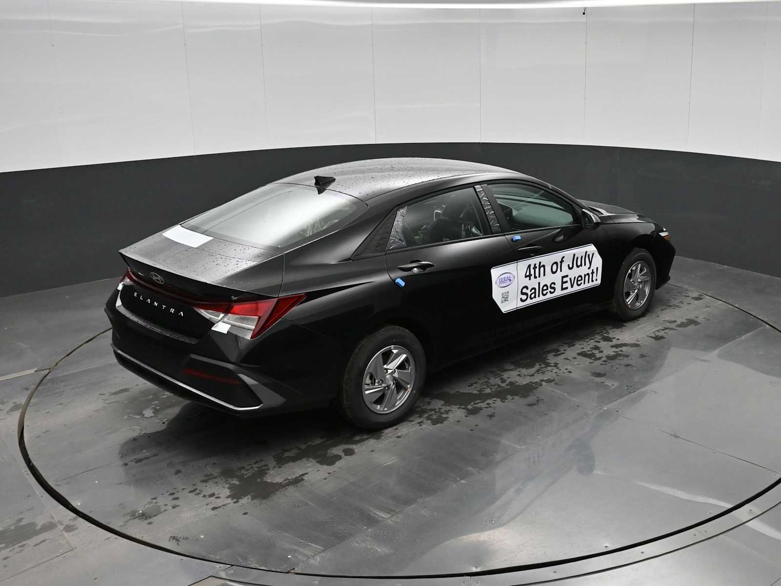 New 2026 Hyundai Elantra SE FWD image 29