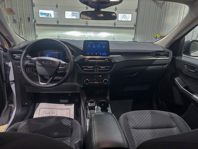 Used 2025 Ford Escape Active image 23