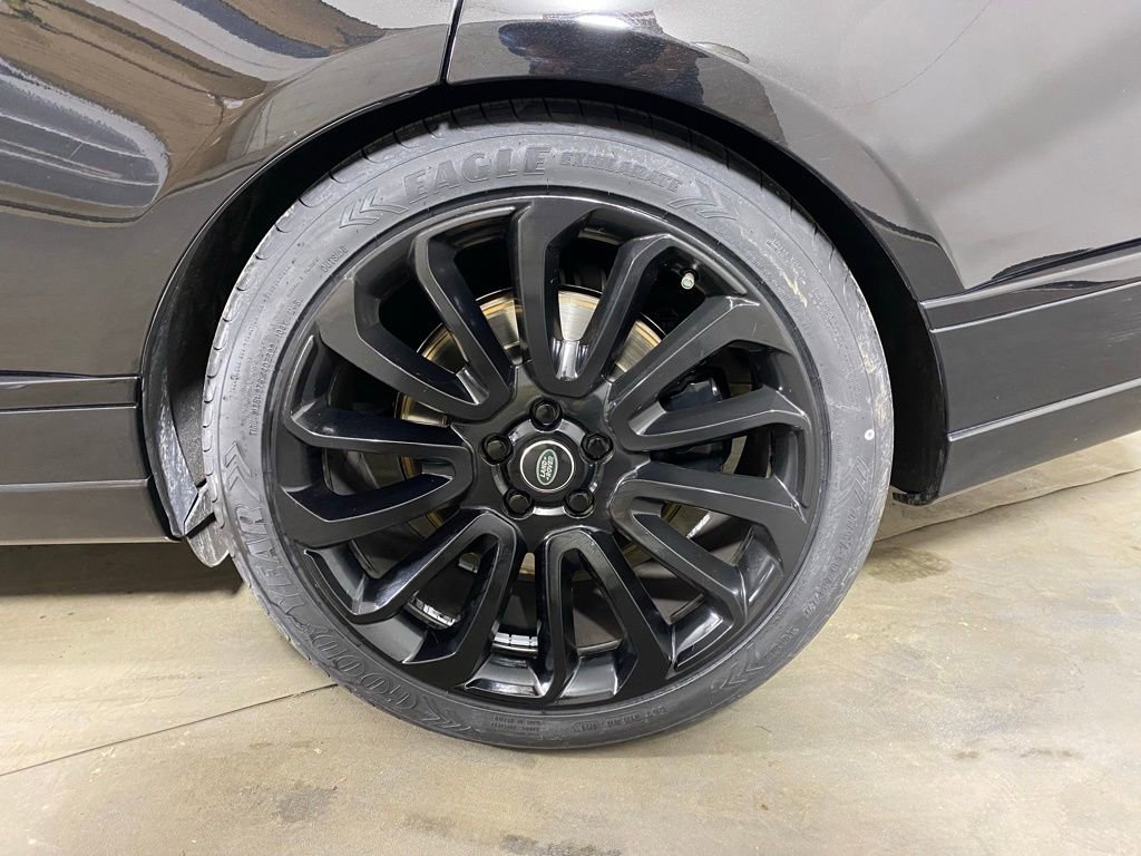 Used 2019 Land Rover Range Rover Supercharged image 32