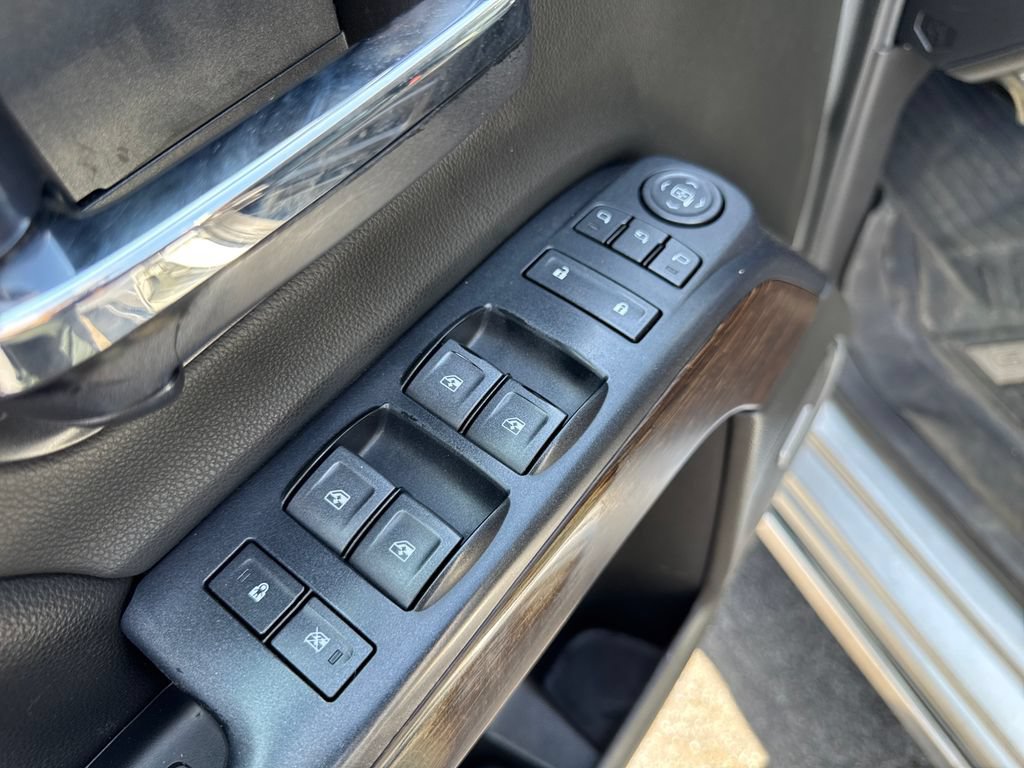 Used 2018 GMC Sierra 1500 Denali w/ Denali Ultimate Package AWD/4WD image 13