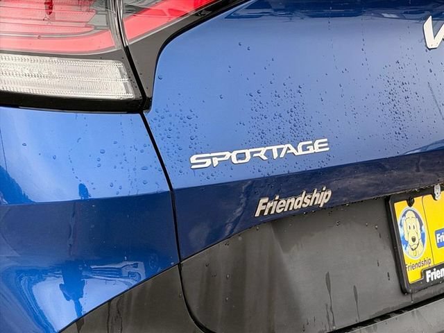 Used 2025 Kia Sportage EX w/ Premium Package AWD/4WD image 9