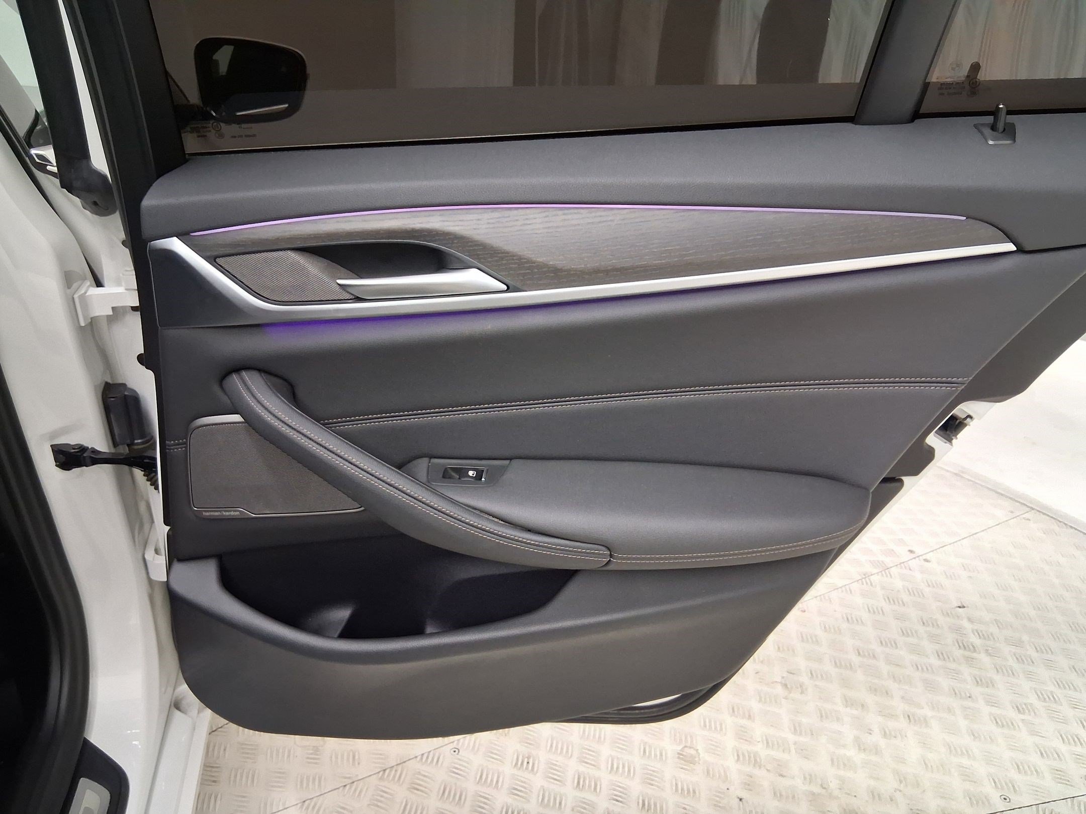 Certified 2023 BMW 530i w/ Premium Package RWD image 25