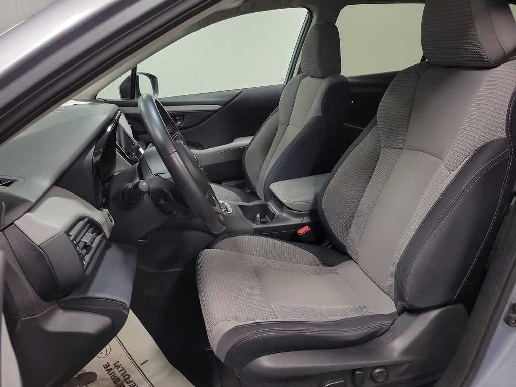 Used 2021 Subaru Outback Premium image 13