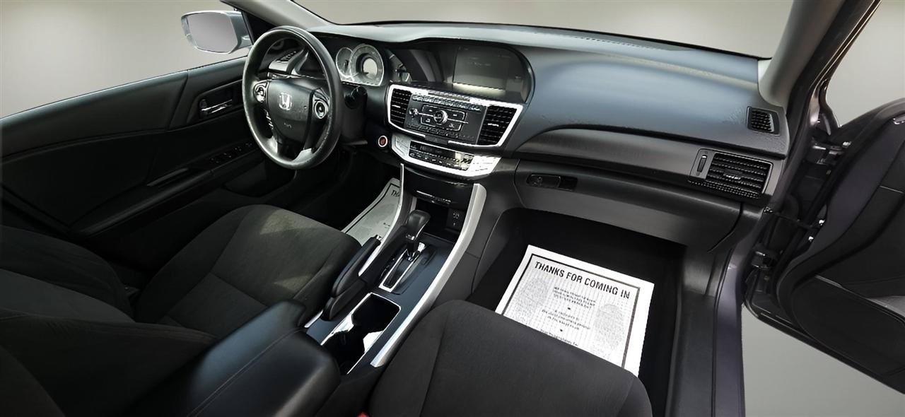 Used 2015 Honda Accord EX image 30