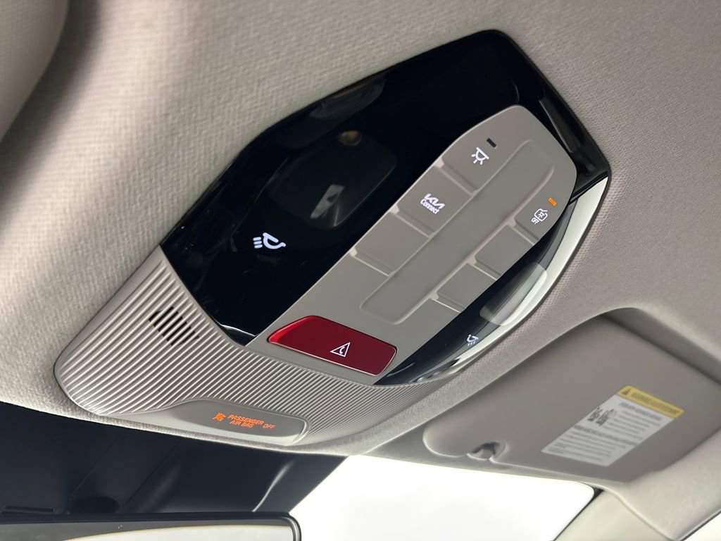 Certified 2025 Kia K4 FWD image 22