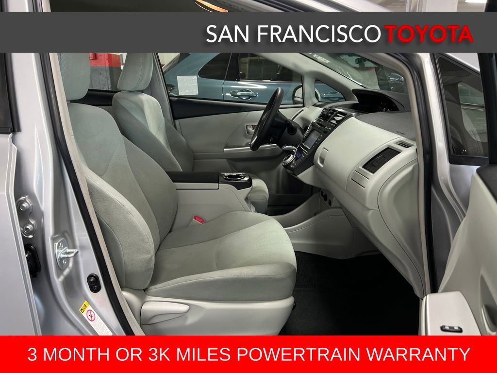 Used 2012 Toyota Prius V Three image 17