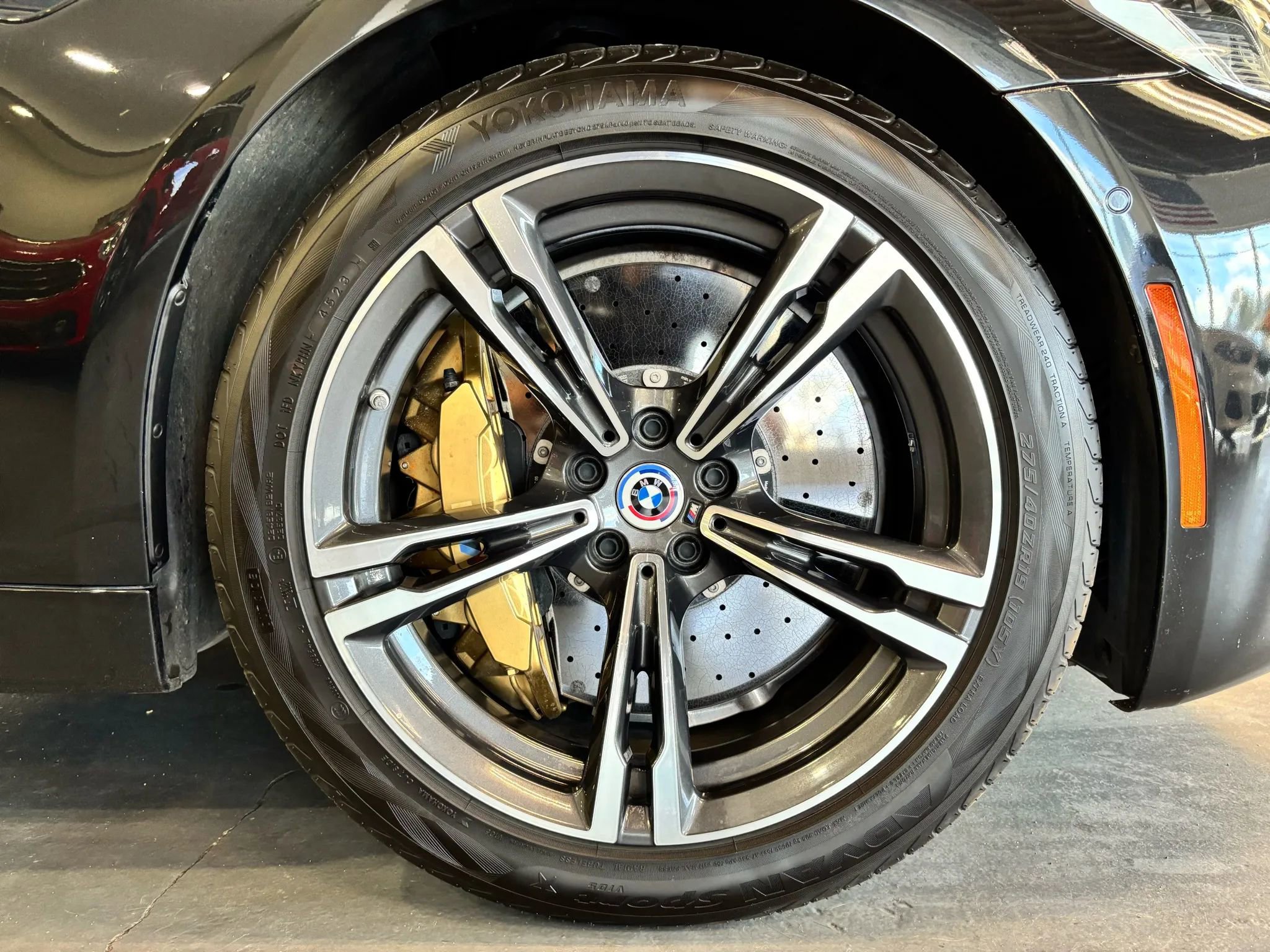 Used 2023 BMW M5 image 59