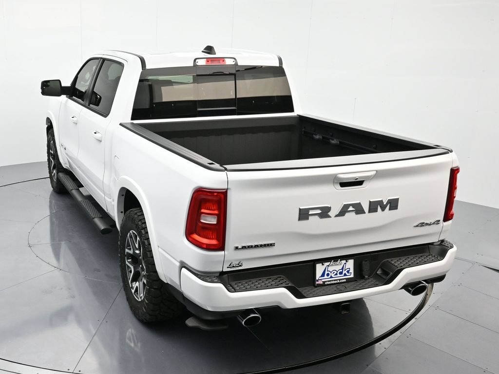 New 2025 RAM 1500 Laramie w/ Sport Appearance Package AWD/4WD image 32