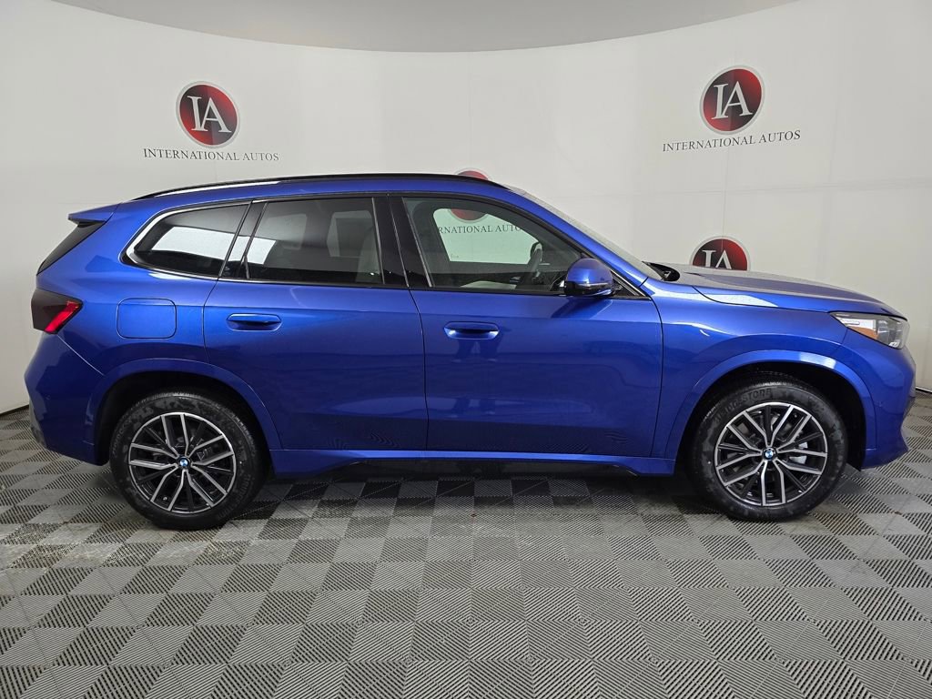 New 2026 BMW X1 xDrive28i w/ Technology Package AWD/4WD image 3