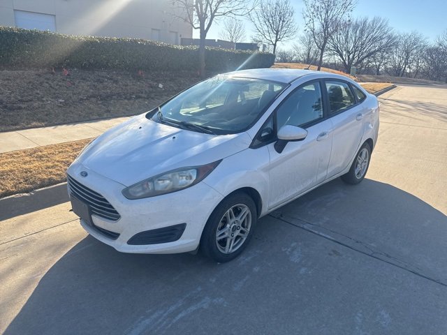 Used 2019 Ford Fiesta SE image 2