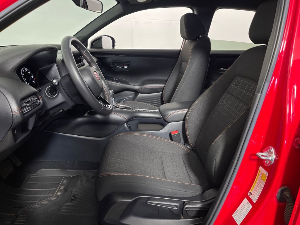 Used 2024 Honda HR-V Sport image 12
