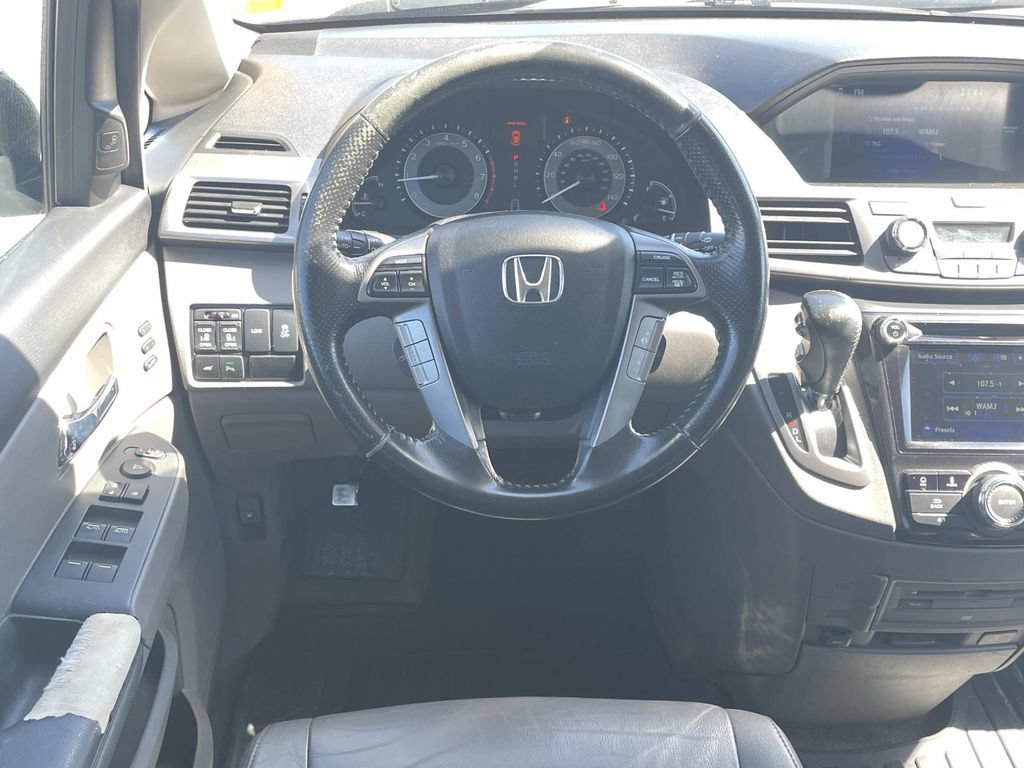 Used 2015 Honda Odyssey Touring Elite image 14