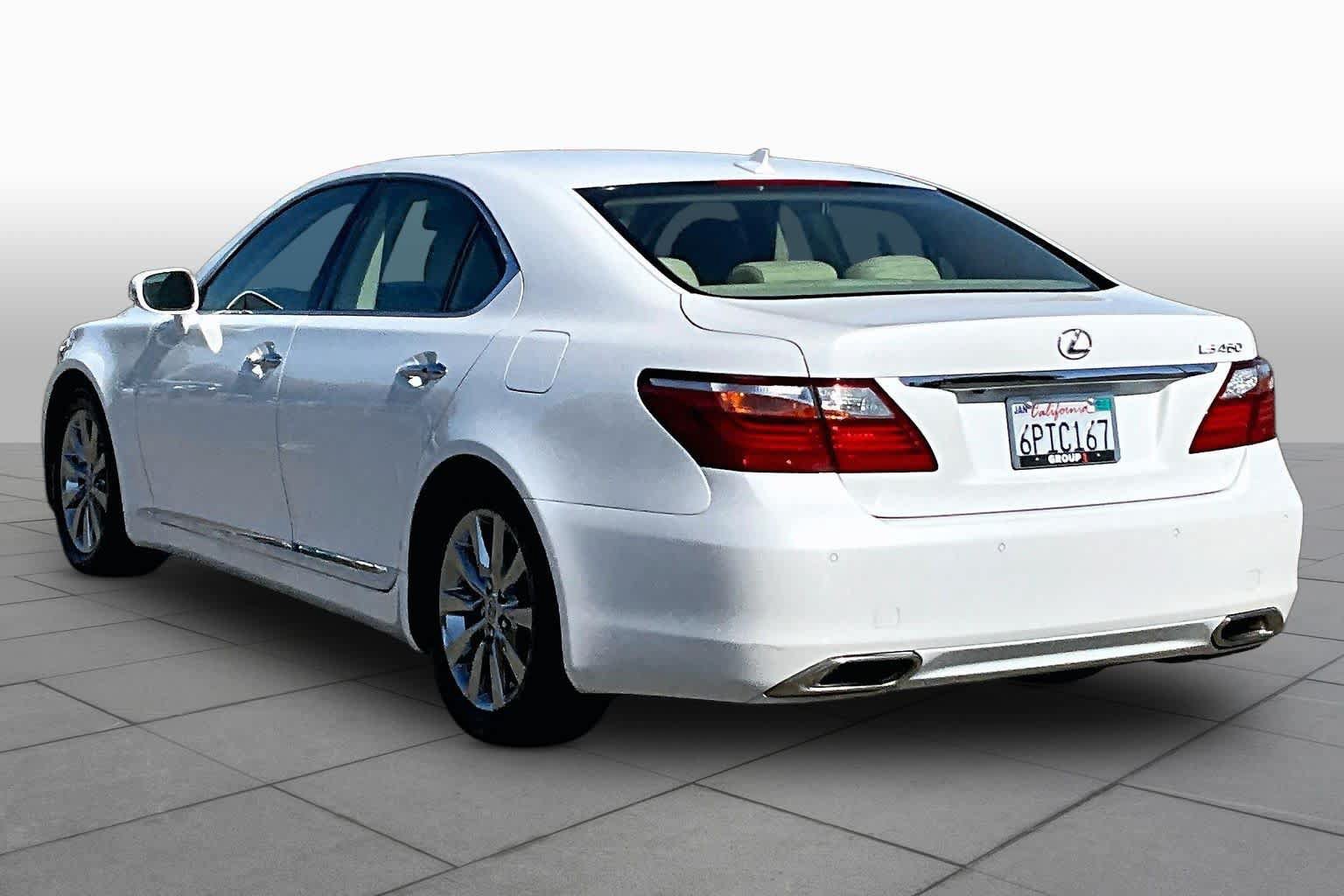 Used 2011 Lexus LS 460 w/ Comfort Pkg RWD image 11